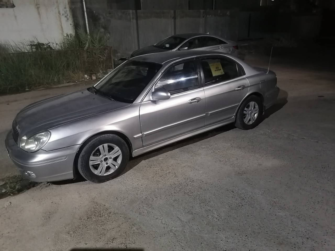 سونتا موديل ٢٠٠٤
رقم بغداد انكليزي بإسمي هزه رقم كله جديد
مكينه 2000
كير اوتو ماتيك 

جامه جديده باتري عبوه فيتم بم كله جديد جديد

تخم تاير 

ينتر لوك ريموند 

بدون خياسات ولا تعديل بارد

السعر ٤٥ بيها مجال قليل ***********
