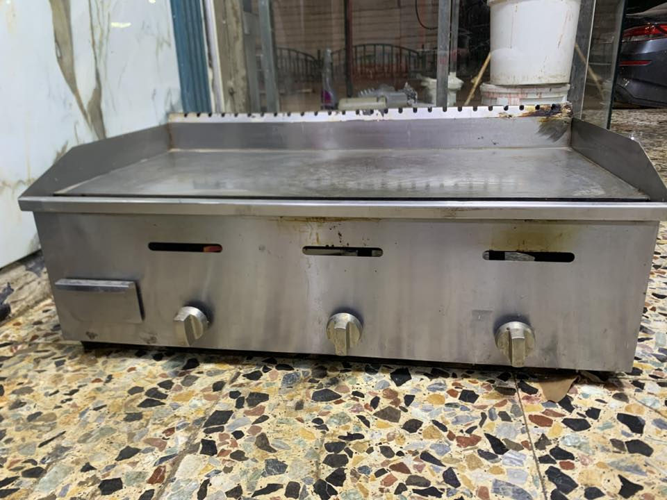 السلام عليكم گرل بركر وطباخ فلافل وقلايه للبيع
مكاني بغداد


**إذا كنت صاحب هذا الإعلان وتريد حذفه لأي سبب، رجاءا أرسل رسالة إلى الدعم الفني**