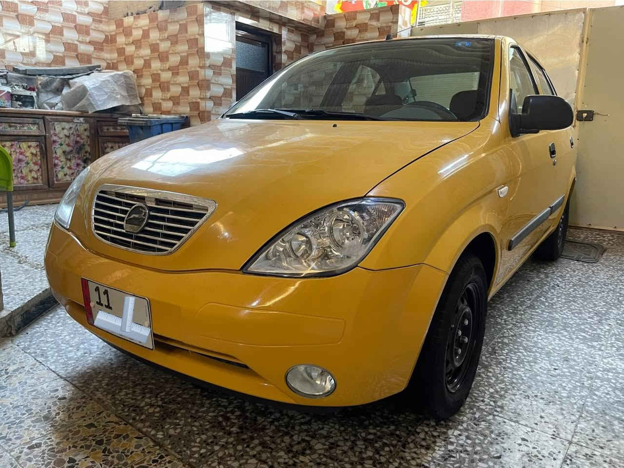 سلام عليكم طيبه موديل 2015 بسمي رقم بغداد لدولي لسياره بلاديه وكفاله ماعده لدوس معمرات ولباقي بلادي دواخل جدد تبريد تخم تاير دوشمه عام جديده جاهزه لسياره لسعر ب42 مكان لسياره بغداد رقم ***********
