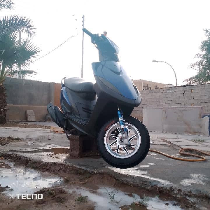 دراجه للبيع ب400وبيه مجال راسلني خاص او تخابرني ***********
