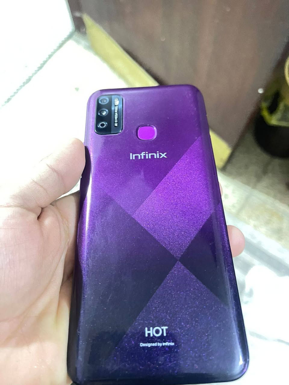 جهاز انفنكس ذاكره 64 نظيف جدا بدون ملحقات بي كسر بسيط من يم قاعدة الشحن ما مأثر على الجهاز شي
سعره 60 مستعجل عليه مكاني بغداد المشتل رقمي وتساب ***********
