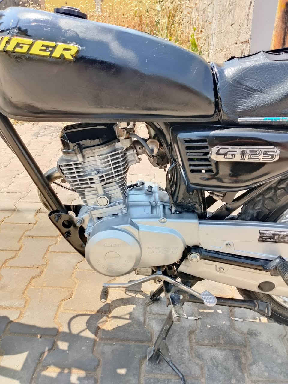دراجه نامي برو موديل 19 رياضي دراجه فول نضيفه شرط محرك تايرات وياله كله شرط سعر 240وبي مجال شراي راسل أو  خابر ***********
