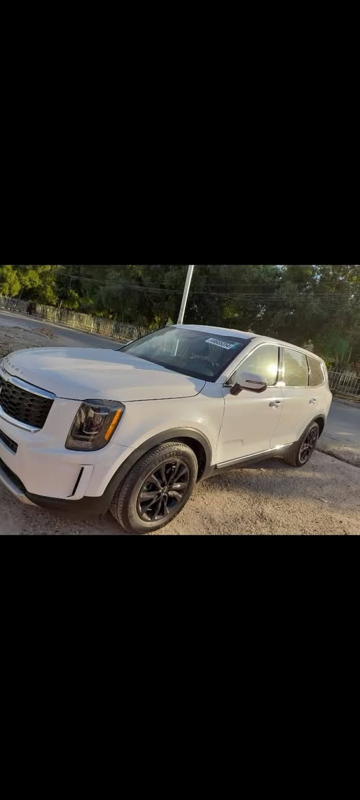 كيا تيلورايد 2022 حادث تبديل جاملغ امامي ايسر وقليل تصليح حافة البنيد بدون دواخل سياره جاهزه بغداد البلديات هاتف ***********
