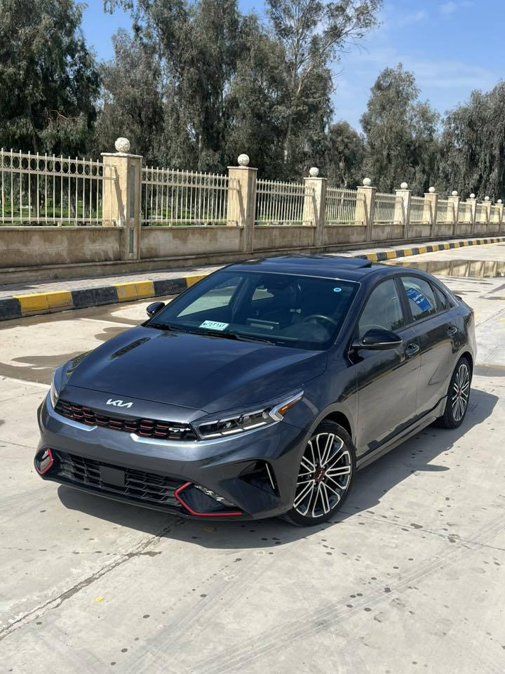 السلام عليكم

Kia Forte GT2 2024

اللون: نفطي
الممشى: 18,400 ميل
المحرك: 1.6 لتر تيربو
ناقل الحركة: أوتوماتيك

المواصفات
 • فتحة سقف
 • شاشة كبيرة
 • حساسات خلفية
 • رادارات أمامية وخلفية وجانبية
 • مقاعد أمامية تدفئة وتبريد
 • مقعد السائق كهربائي
 • بصمة تشغيل + تشغيل عن بعد
 • إنارة ترحيبية
 • لايتات أمامية ثلاث عدسات
 • وضعيات قيادة (Drive Mode)
 • ويل رياضي حجم كبير
 • صندوق ذكي
 • نظام صوت Harman Kardon
 • ومواصفات اخرى ... 

حالة السيارة
 • ضرر خفيف بالصندوق (مكانين بارد + مكحل)
 • ضرر خفيف بالجاملغ الخلفي (مكان واحد بارد فوق اللايت + مكحل) مع شويه دواخل
 • حالة السيارة نظيفة جداً
 • الايرباكات سليمة 100%

ملاحظات
 • بدون رقم (فحص مؤقت) والتكلفة على المشتري
 • رقم الشاصي: 3KPF44AC4RE809794

📞 للتواصل والاستفسار:
***********
