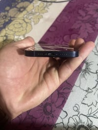 ايفون ١٣ • ذاكره ١٢٨ • بطاريه ٨٠%