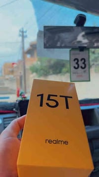 ريلمي 15T صارلي من أخذته 5 أيام  أخذته ب400  قيم سعره وبل عافيه عليك  ...