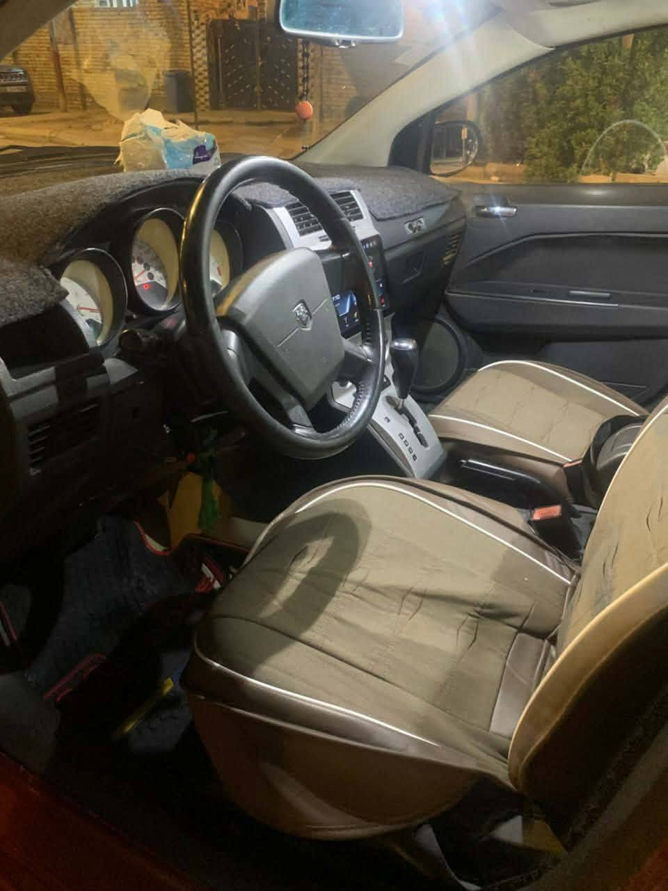 السلام عليكم دوج كاليبر مديل ٢٠٠٩ محدث ٢٠١٠ مصبوغه عام حادثه جاملغ أمامي السعر ٥٠ عنواني ميسان رقم بغداد سنويه ل٣٠للتواصل ***********
