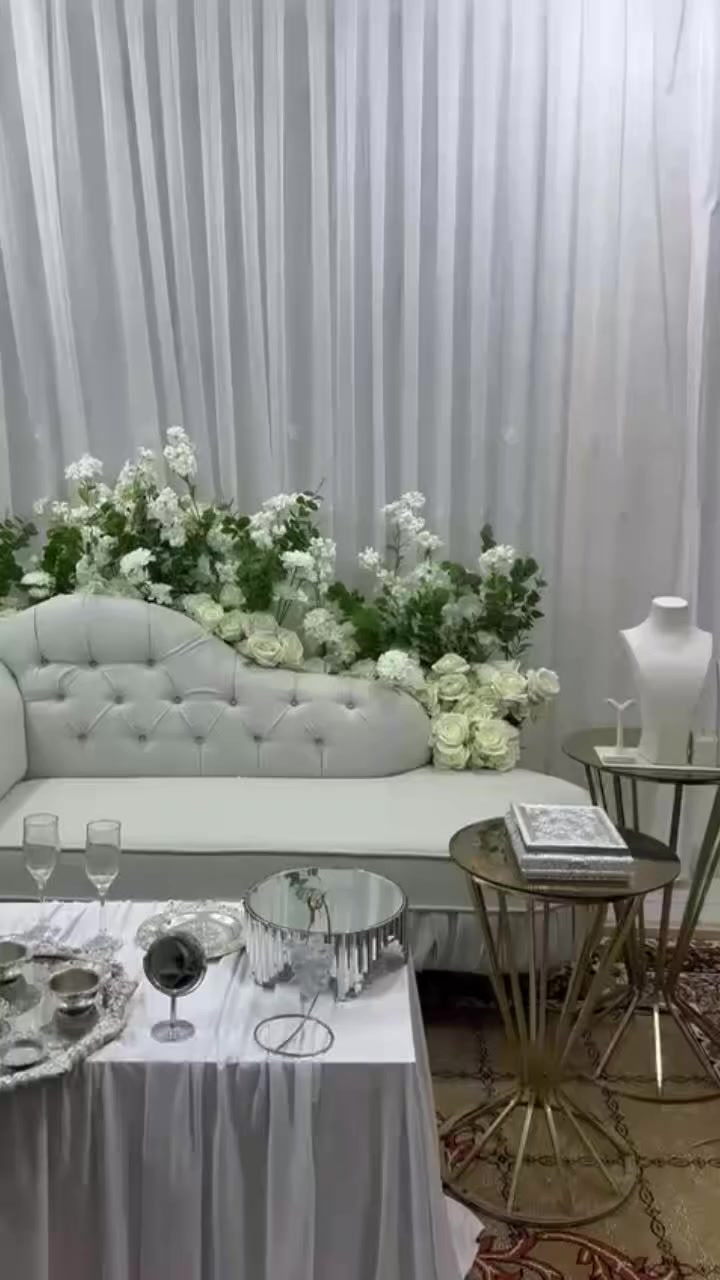 الف مبروك للحجز والاستفسارمراجعة قاعة الاميرات الإسكندرية قرب النفق أو واتساب معا الشد والنقل***********
