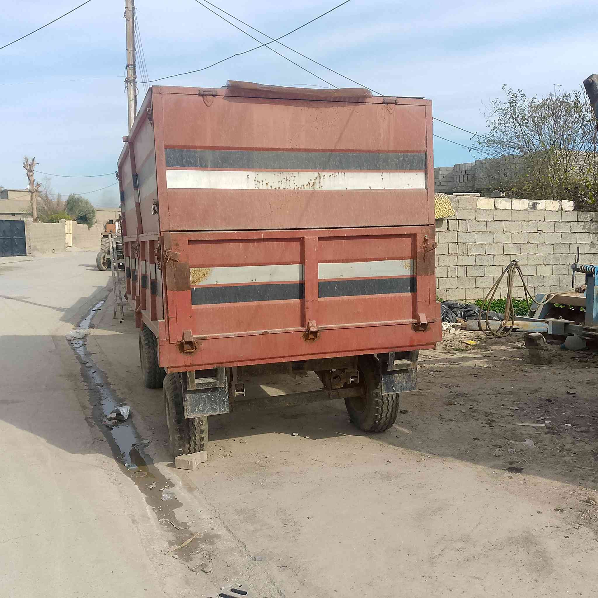 عربانه للبيع عنوان كركوك***********
