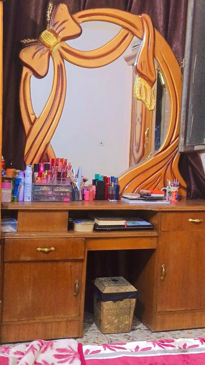غرفه نوم اخشاب ممستعمله هوايه بيها فقط كسر بجامه الباب مال كنتور اخذتها ب٦٠٠نهايتها ٥٠٠الي يحب يتواصل خاص '


**إذا كنت صاحب هذا الإعلان وتريد حذفه لأي سبب، رجاءا أرسل رسالة إلى الدعم الفني**