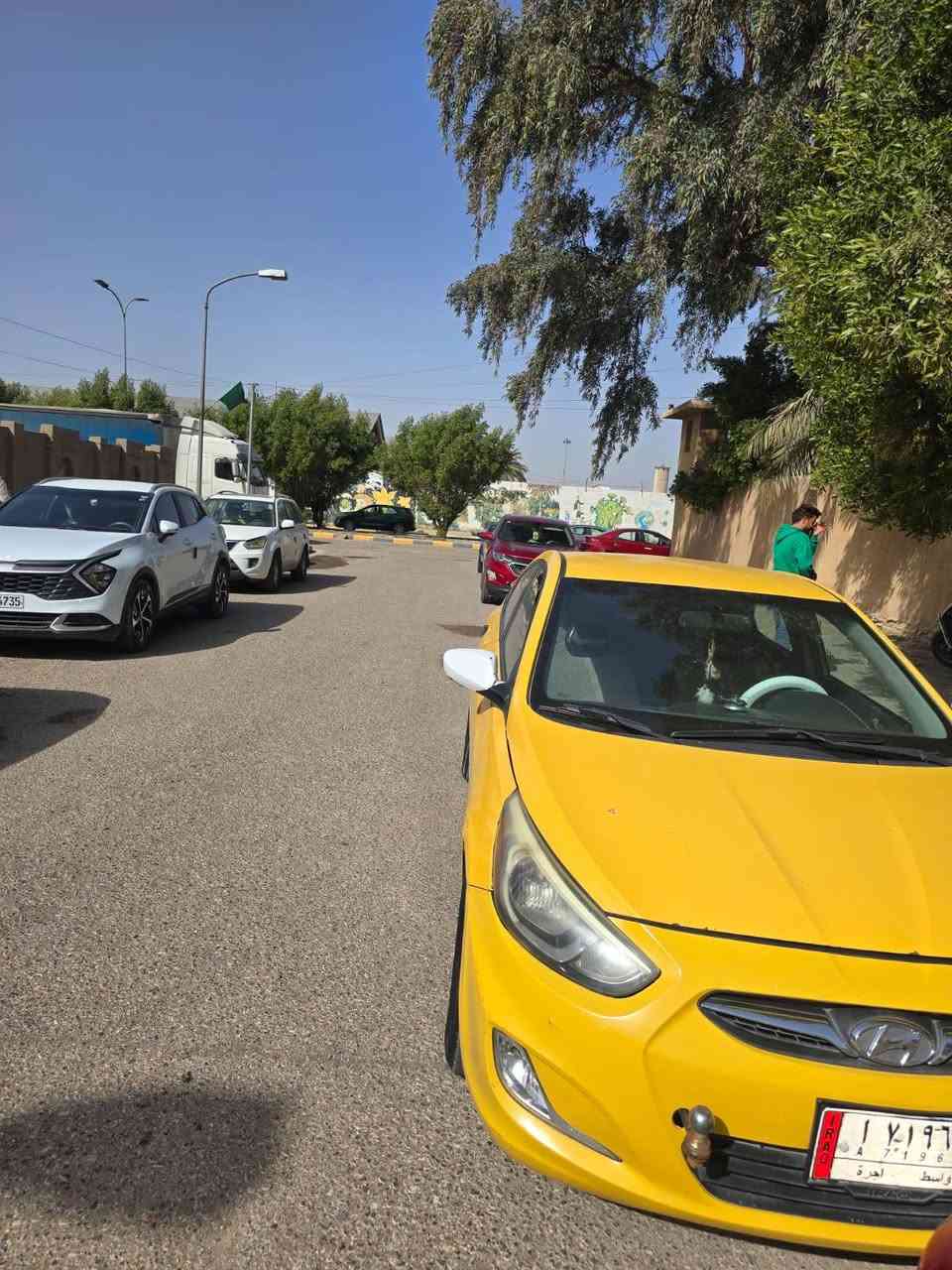 السلام عليكم اكسنت امريكي جي دي اي 2015 مصفره هيئه وغرامات السياره بسمي بيها بنيد وجاملغ مال امريكا مكاني واسط سياره جاهزه تبريد شاشه دوشمه ***********/***********
