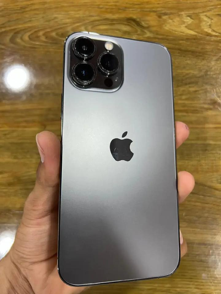 � للبيع آيفون 13 برو ماكس 📱

الجهاز نظيف 
ما مفتوح ، شغله تمام 100٪ 👍
اللون: (اسود )
السعة: (512)
نسبة البطارية: (80٪)
كلشي يشتغل بدون أي ملاحظة

للتواصل والاستفسار 
الاتصال:***********
الواتساب:***********
العنوان(صلاح الدين)
