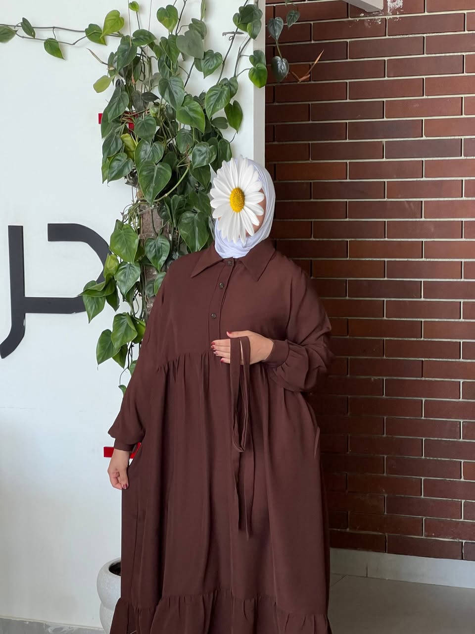 ازياء ومعمل الرياحين
جمله ومغرد 
نوع قماش برادا
قياس من ٣٨ الى ٦٤ 
*********** واتساب
