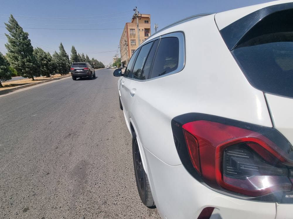 *********** واتس
239$
BMW x30i 2023 sDrive
17500km

مواصفات الأداء والمحرك
المحرك: محرك BMW TwinPower Turbo رباعي الأسطوانات سعة 2.0 لتر
القوة: 248 حصانًا عند 5200-6500 دورة في الدقيقة
العزم: 258 رطل-قدم عند 1450-4800 دورة في الدقيقة
نظام الدفع: نظام xDrive الذكي للدفع الرباعي
ناقل الحركة: ناقل حركة رياضي أوتوماتيكي بثماني سرعات مع مبدلات سرعة يدوية بلاد, صلاح الدين
