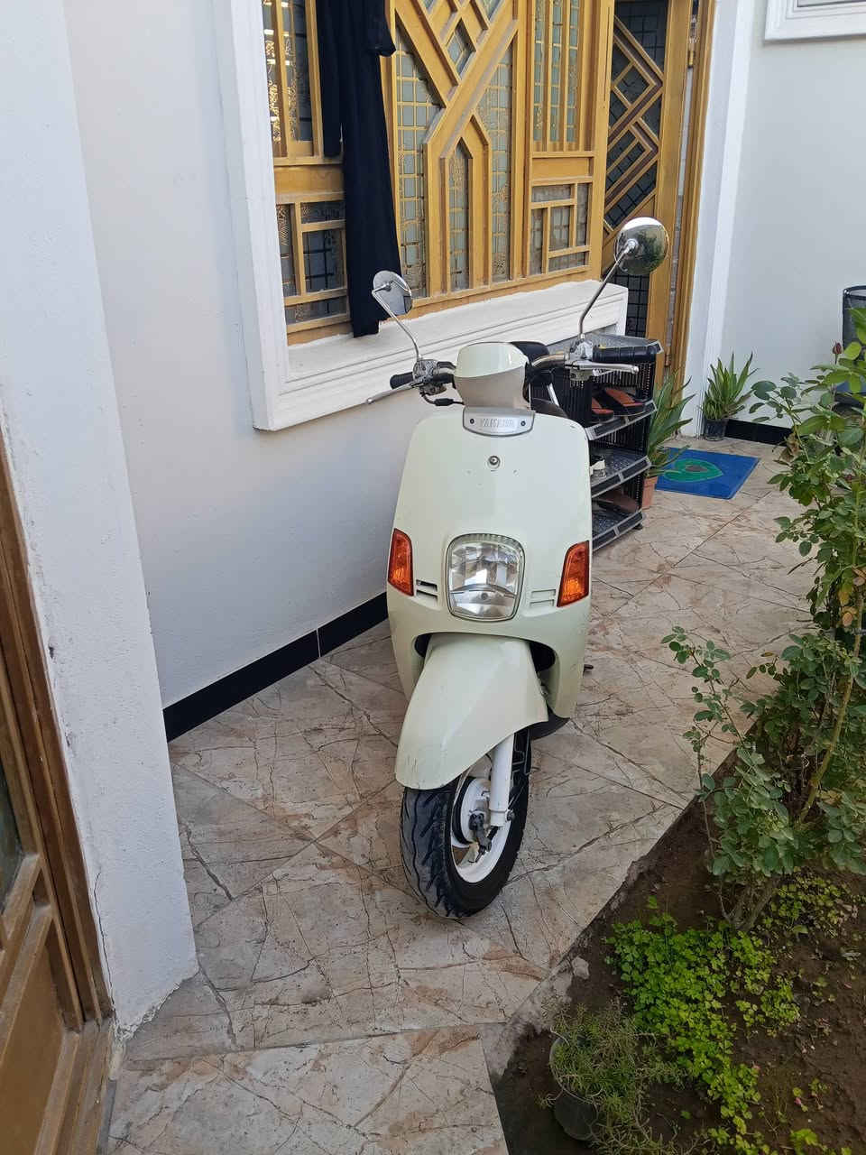 سلام عليكم متاح ماكس بوليسي كابريته داخل كريمي دراجه شرط برغي ما مفتوح بيه صاله 3 اشهر من طالعه من معرض شرط وكاله ختم واحد ويه مكينه وصل معرض موجود. دراجه نضافته شوفت عينكم  الله شاهد تحفته  ..سعر مليون 350  قفل. مكان كربلاء ***********
