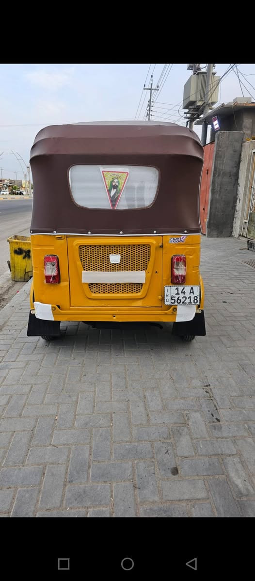 السلام عليكم تكتك باجاج  رقم وسنويه رقم انكليزي مديل 2021شهر 12   التكتك جاهزه كبل للشارع ما تذب عليه ربع دينار شغل وطلع المحرك مجفت شركه  باقي التفاصيل اتصل ***********ساكن بصره تنومه السعر 7250
