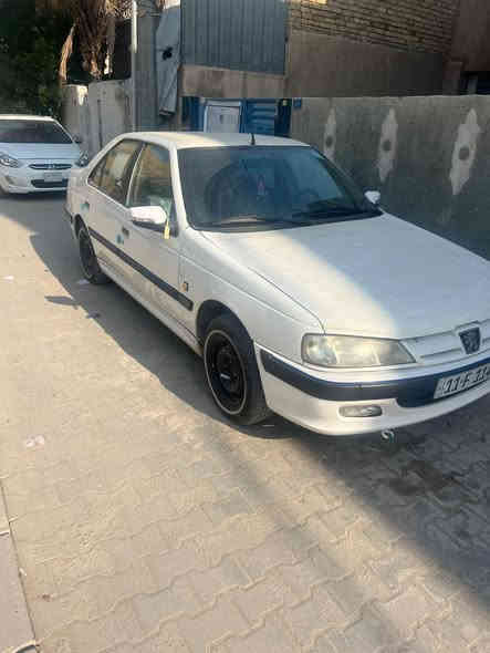 السلام عليكم 
سياره بيجو بارص 2015
هاي السونار مالته 
سياره نضيفه جداً 
مكان السياره بغداد الحريه 
السعر 43وبيه محال بسيط 
الاتصال والاستفسار ***********
