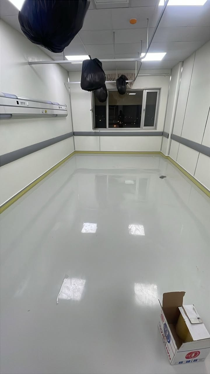 سلام عليكم اختصاصي يبوكسي مستعدين للطلاء
***********
