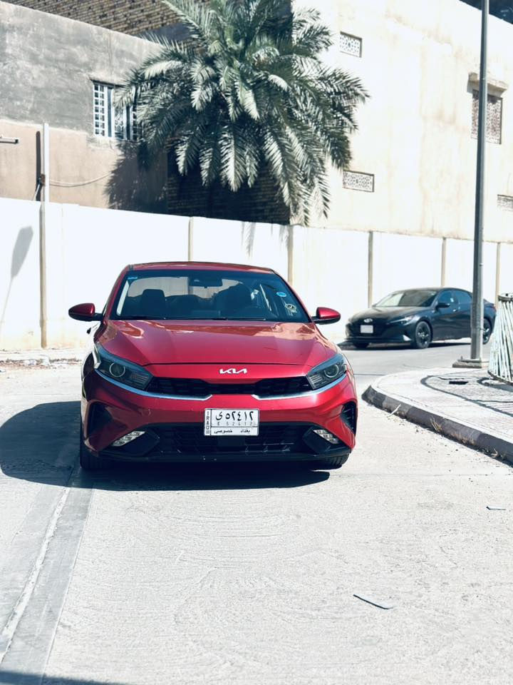 #السلام_عليكم
للبيع  او المراوس
كيا فورتي 2022
ماشية 42الف ميل 
محرك 2000 دوش
رقم بغداد معوقين
 رادار امامي توقف ذاتي وتحديد مسار 
مانع انزلاق 
حساس ضغط الاطارات 
فول تحكم ستيرن
شاشة اعطال كبيره للتحكم بإيعازات السياره
السياره جديد وجاهزه للاخير 
#الحادث
موضح بالصور 
#السعر 145 ورقه وبيها مجال   
للاستفسار  /‭‭٠٧٧٤ ٠٧٧ ٨٠٠١‬
مكان السيارة/ميسان مركز المدينه
