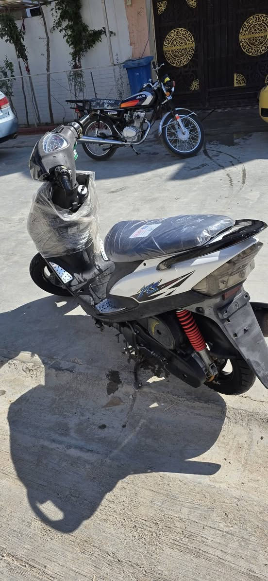 سلام عليكم دراجه ماكس عدله لبيع كامله بلاديه مامفتوحه
مكاني بعقوبه التحرير ***********
