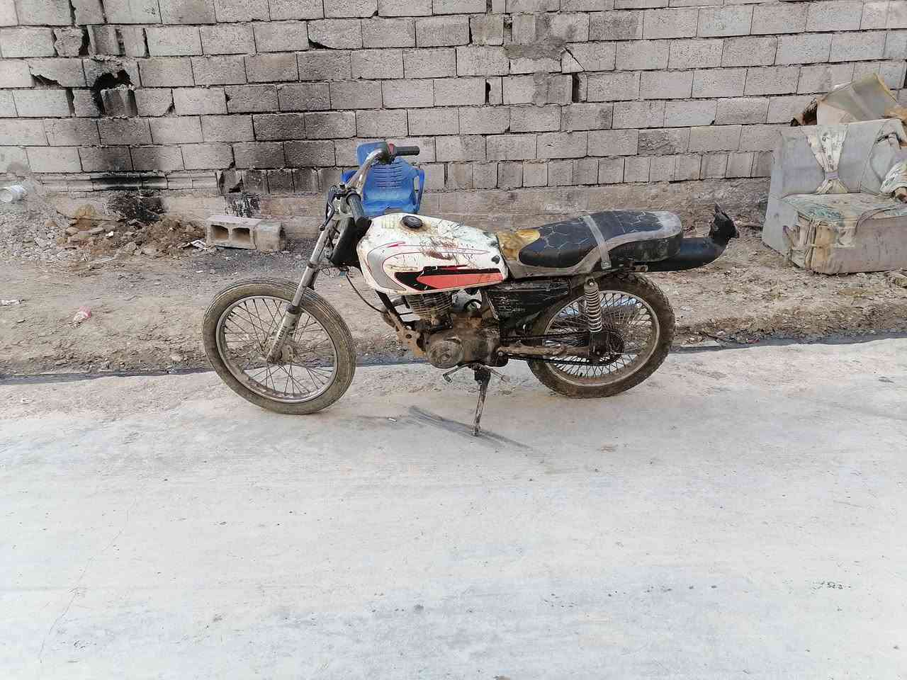 دراجه نامه شاصي رفيع موديل ١٦ شغاله السعر 140


**إذا كنت صاحب هذا الإعلان وتريد حذفه لأي سبب، رجاءا أرسل رسالة إلى الدعم الفني**