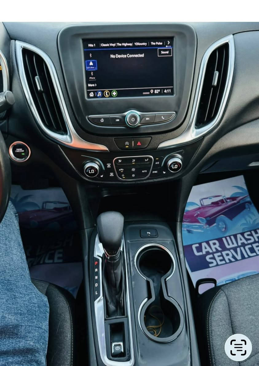 سلام عليكم ورحمة سياره
موديل 2022سياره جديده بمعنى الكلمه وهايه صور الحادث معروضه وسياره جاهزه  سعر بخدمه المشتري رقم الهاتف ***********
