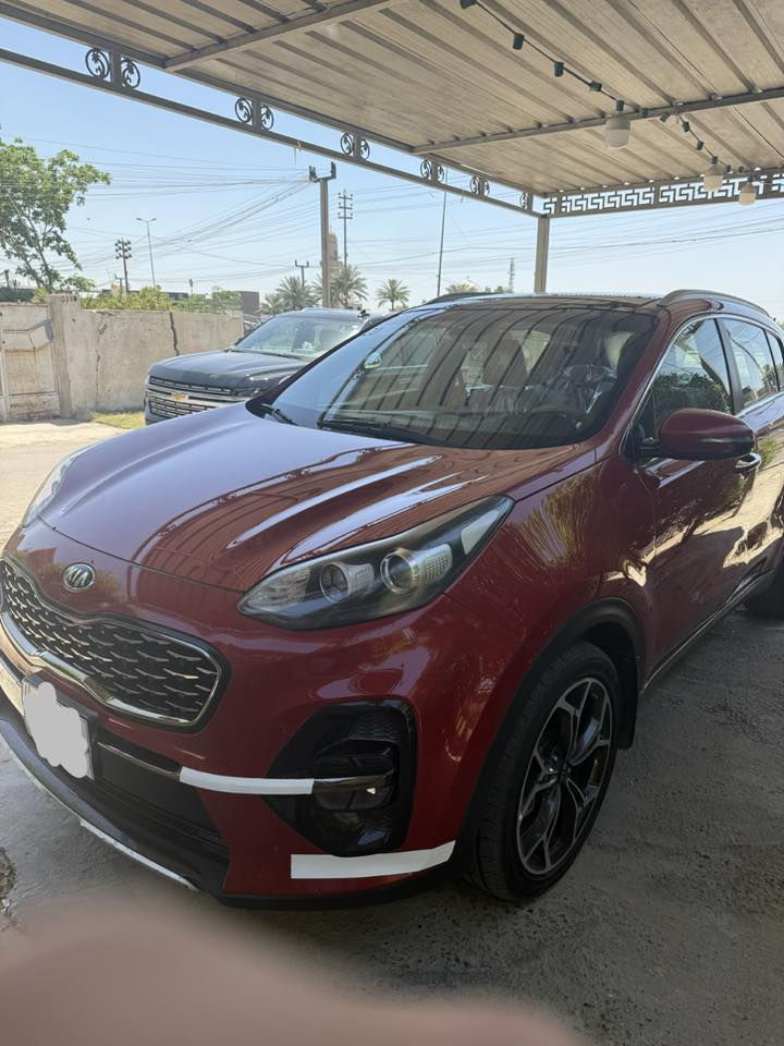 سبورتج 20
Gt line 
خليجي بدون صبغ
ماشية 65 الف
* فتحة سقف بانوراما
* ليدات أمامية وخلفية
* كشافات ضباب
* شبك وصدامات GT-Line رياضية
* مرايا كهرباء مع طي وإشارات
* حساسات أمامية وخلفية
* كاميرا خلفية
* مقاعد كهربائية أمامية
* تشغيل بصمة
* دخول ذكي
* شاشة وسطية مع Apple CarPlay / Android Auto
* بلوتوث وUSB
* مكيف أوتوماتيك
* فتحات تكييف خلفية
ABS / ESP / مانع انزلاق
* مساعد نزول منحدرات
* مساعد صعود
* مراقبة ضغط الإطارات

السعر 192
للتواصل ***********
