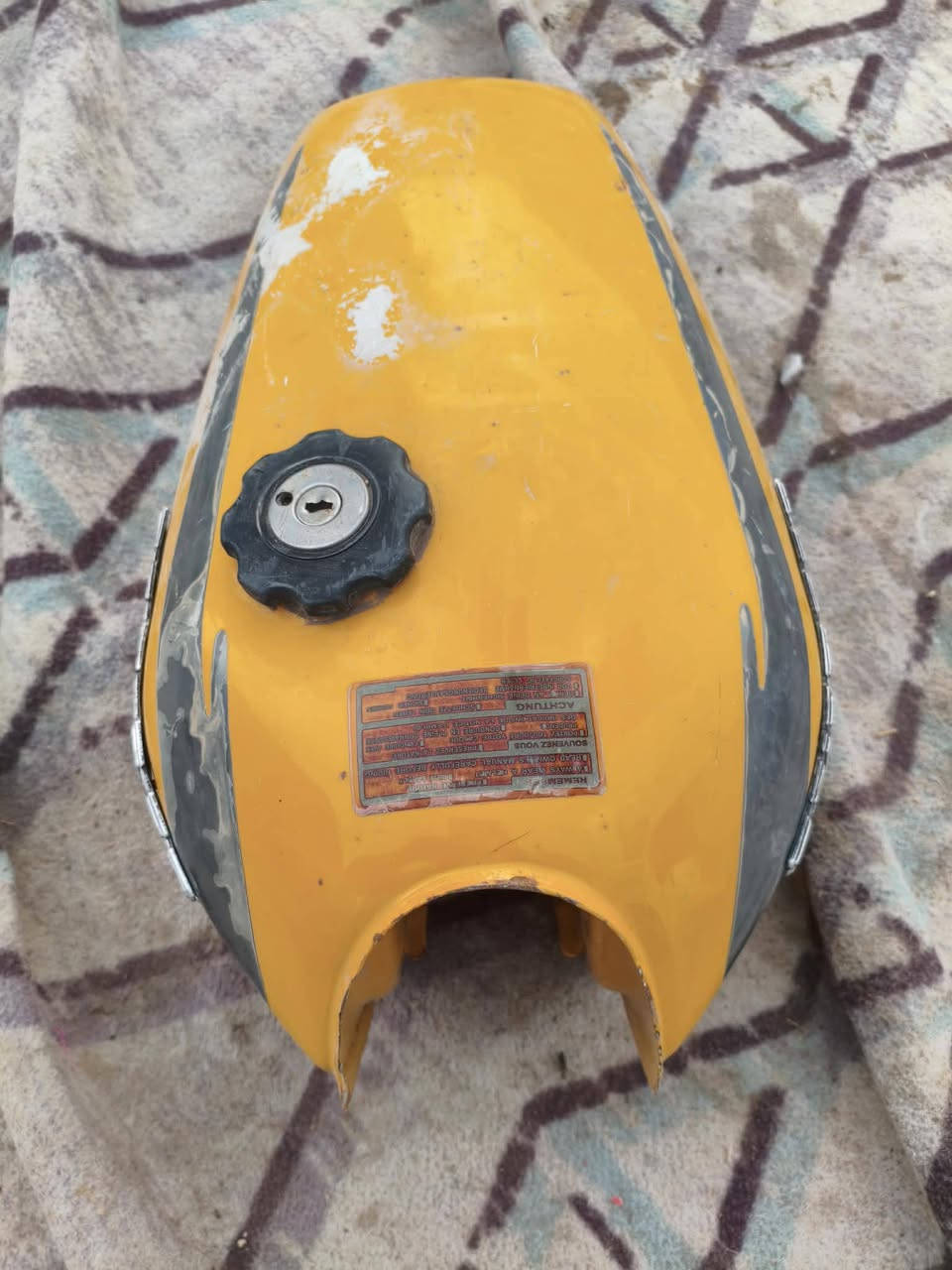 السلام عليكم تانكيات دراجه البيع سعر واحد 13 الف ***********
