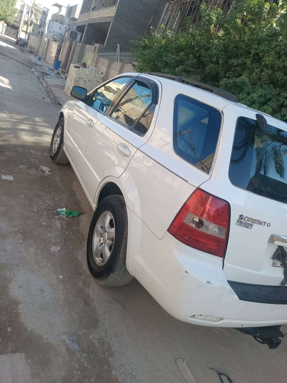 سلام عليكم عندى سياره سورنتو موديل ٢٠٠٧ فورويل دفع رباعي محرك ٦سلندر بلادي كير وصدر خير من الله وتخم تاير جديد وسيارة باسمي َ ومحرك ٣٨٠٠ ومكانه مرحبا بغداد الأمين الثانيه رقم الهاتف النقال ***********و *********** السعر النهائي ٨٥ بيه مجال
