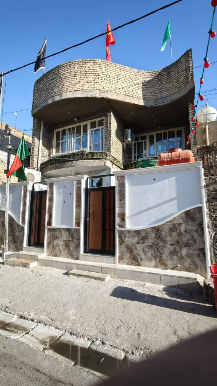 بيت للبيع غرف نوم ٤ مع استقبال مع ٤ صحيات ومطبخ مع صاله #العنوان الشعلة شارع سيد شناوه افران الزهراء #***********
