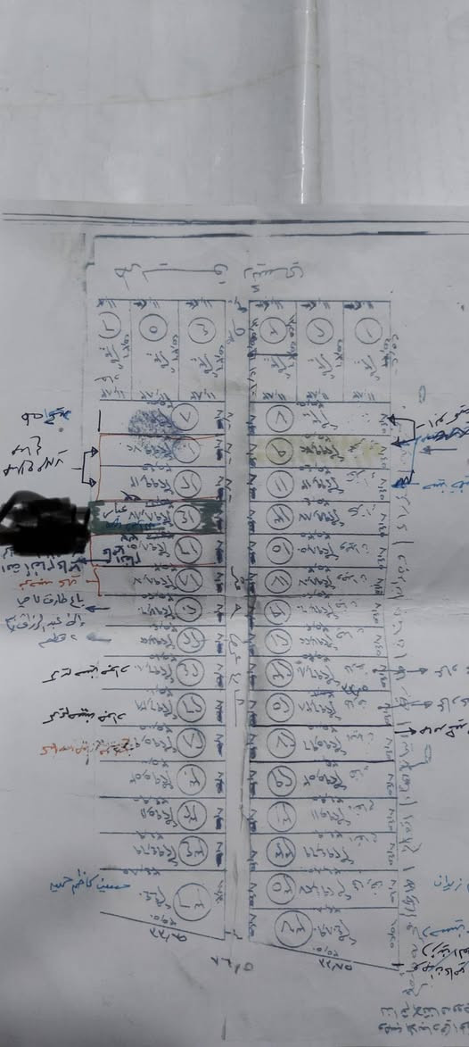 سلام عليكم
قطعة ارض لبيع كرغولية نزلت ابو محلولة زراعية حق التصرف مساحتها 265م    واجهه8م×نزال33م  القطعة فرعية  رقم القطعة 14  السعر القطعة 35مليون وبيها مجال الستفسار 0788 406 7926
