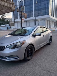 كيا فورتي موديل 2015 وارد أمريكي حادث جاملغ خلفي ثلاث قطع صبغ بجم كبس ...