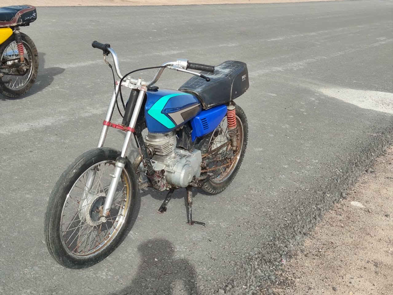 سلام عليكم أدوات مثل ما موضحات بلصور الزركه ب 275 والصفره ب 300 واتساب *********** مكاني البصره القبله
