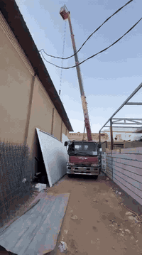 السلام عليكم كرين 7 طن للبيع تادونه 3 سلايت مكينه 60 دهن  دخول جديد رقمه بغداد مديل 2017 مداور ثاني يوم
 غير متواجد علا فيس ***********
