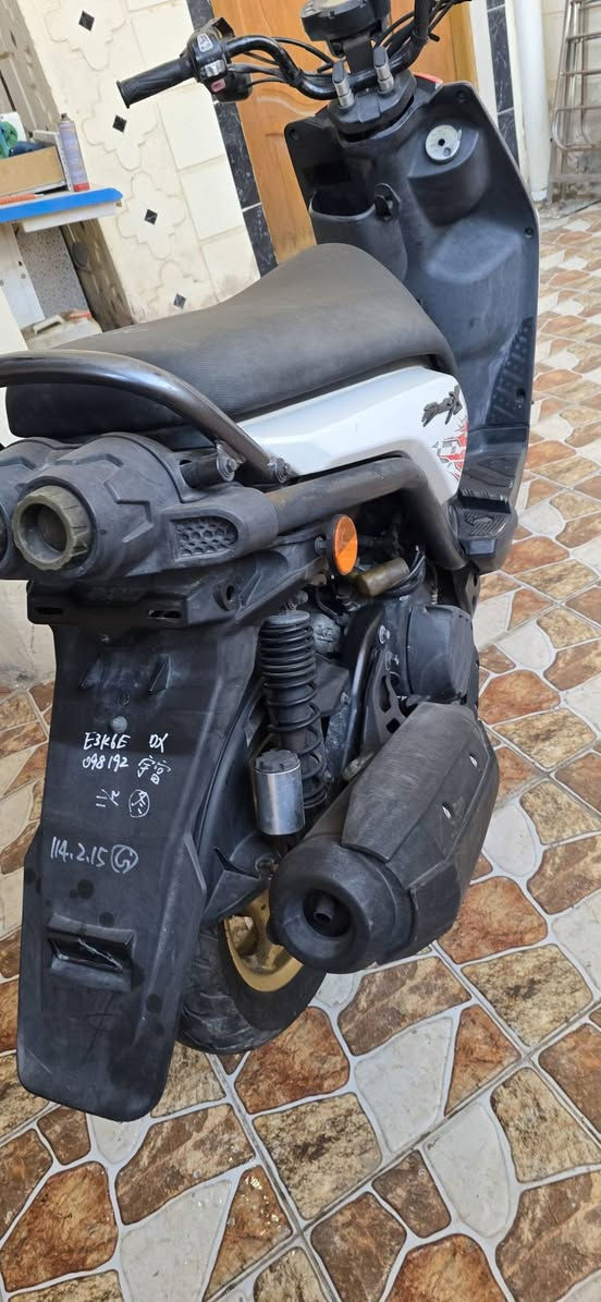 سكنس جبلي حاوية نضيفة انضف من الصور مستخدمة بس ٥٠٠ كيلو 
***********
