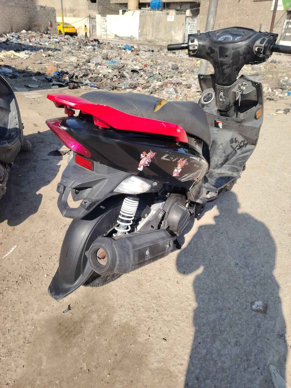 السلام عليكم دراجه جيتي ار للبيع الدراجه نكره سلف بكل وكت كهربايات كلهه شغال عداد سرعه كيج بانزين دبل اشاره عالي ناصي كله شغال مكينه ناعمه كلش ماتسمع صوتهه تايرات جدد الدراجه عوزهه بجم واشاير فقط رايدهه ب500 بيهه مجال شي بسيط كلش مكاني بغداد مدينه الصدر الشراي يتصل *********** او واتساب
