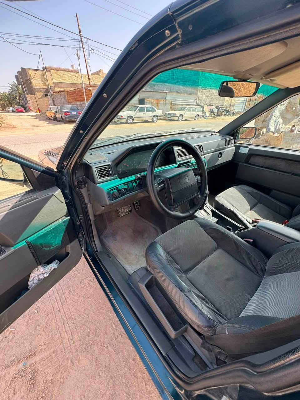 فولفو 940 موديل1993نقص كمبريسر التبريد سعر 65رقم الموبايل***********
