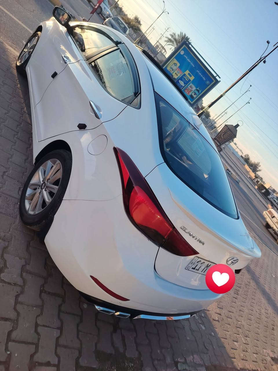 للبيع النترا خليجي موديل 15 فول مواصفات عدا البصمه لون ابيض ثلجي محرك 1800 مفتوح شرط كير شرط تبريد ثلج🥶 تدفئه نار 🔥 رقم بغداد دولي سنويه لل 28 شرط التحويل والغرامات بيها صبغ جاملغ الكدام وشويه بل حافه مال البنيد على كد ٤ أصابع بدون دواخل شرط العنوان تكريت السعر ١١٨ وبيها مجال ***********
