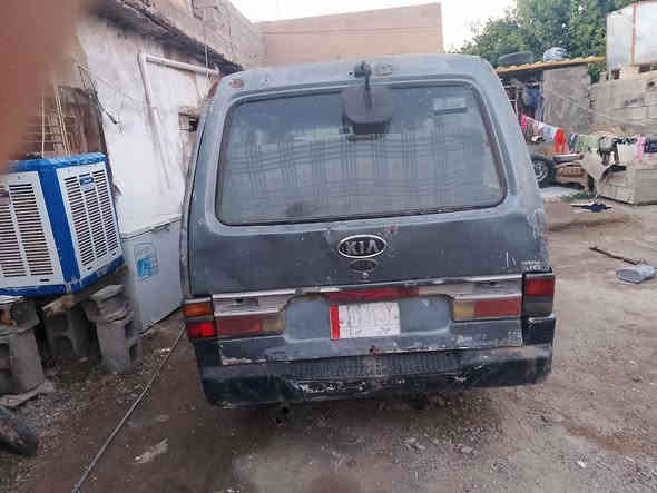 السلام عليكم كيا بسته موديل 1994رقم ديالى الماني مصفره هيىه وغرامات كير ومحرك وكسل وتخم تاير مكفول شرط التحويل مكان السياره ديالى الخالص هاتف ***********السعر 20
