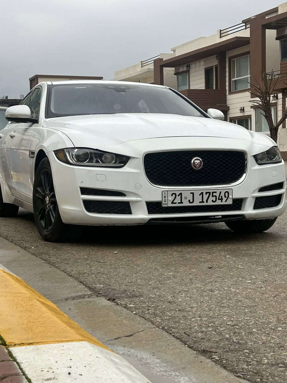 السلام عليكم جاكوار xe2017فول مواصفات كير ماوس
شفتات سرعة 

شاشة جبيرة 

كشنات خزن 

مثبت سرعة 

أربع مودات قيادة eco sport نورمال والجبلي 

اشاير بل مري 

حساسات جميع الجهات 360

بنوراما 

كير شرط 

كشنات تدفئة 

تحكم بل كشنات 

داخل جملي 

المكينة كاز يعني ريح بالك من البانزين والسحب مال السيارة فد شي  السيارة كلين تايتل شخط ما بيهة السعر بلاش ب180بيهة مجال للطيبين المكان السليمانية ***********
