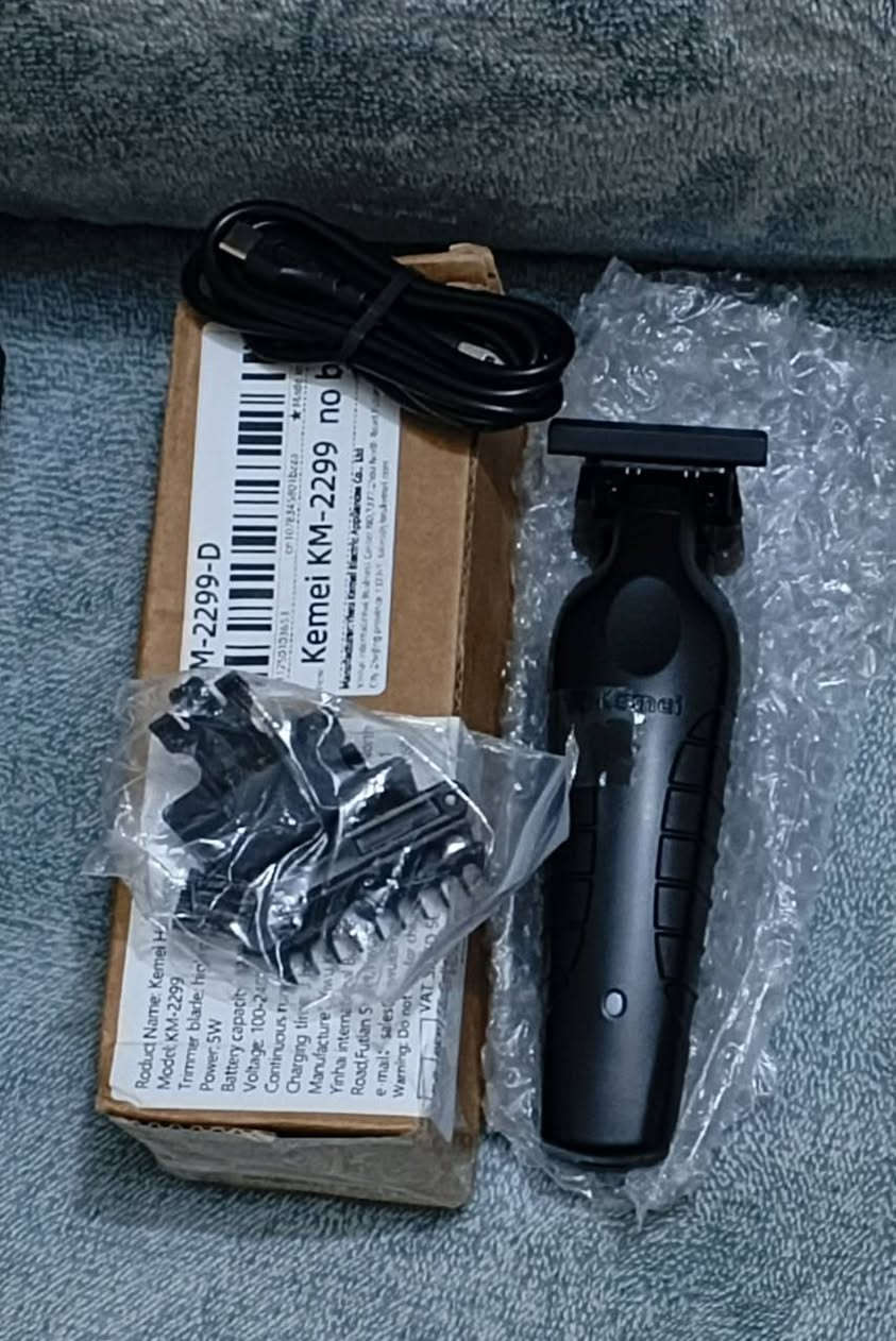 مكينة حلاقة ماركة كيمي وزن ثقيل شحن تايب سي مع ملحقاتها + ساعة سمارت شبيهة الابل  اتصال شحن وايرليس ثنينهم مع التوصيل ب18 الف قفل


**إذا كنت صاحب هذا الإعلان وتريد حذفه لأي سبب، رجاءا أرسل رسالة إلى الدعم الفني**