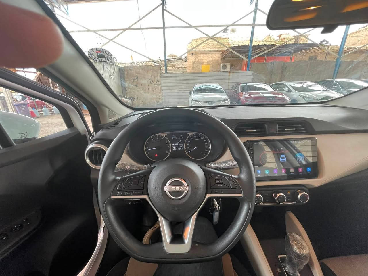 البيع نيسان فيرسا موديل 24كفاله عامه خليجي راقم اربيل سعر130$تصال ‭***********‬
