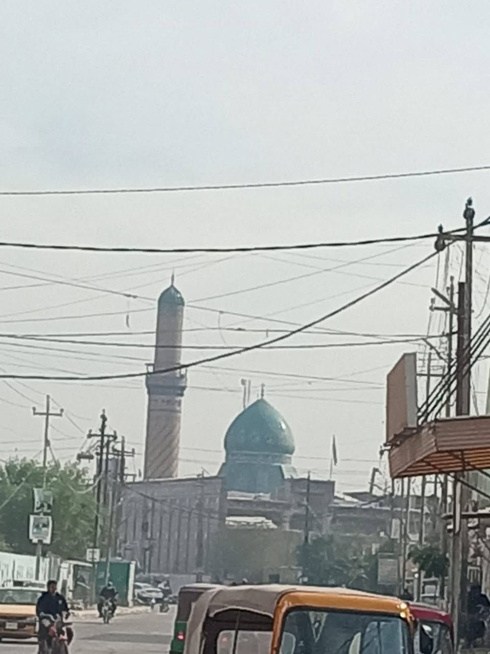 يالله بيت للبيع كما موضح بل فيديو طابو صرف المساحه 80 متر طابقين غرفتين وصاله او استقبال او مطبخ صحيات داخليه او خارجيه البناء درجة أوله صب كونكريت مسلح نزال او سكف طابوك العنوان كربلاء طوريج مقابيل ابو هاشم /
مراجعت مكتب الابداع العنوان شارع الحوالي قرب مطعم قنديل *********** /*********** واتساب تفاصيل أكثر اتصل
