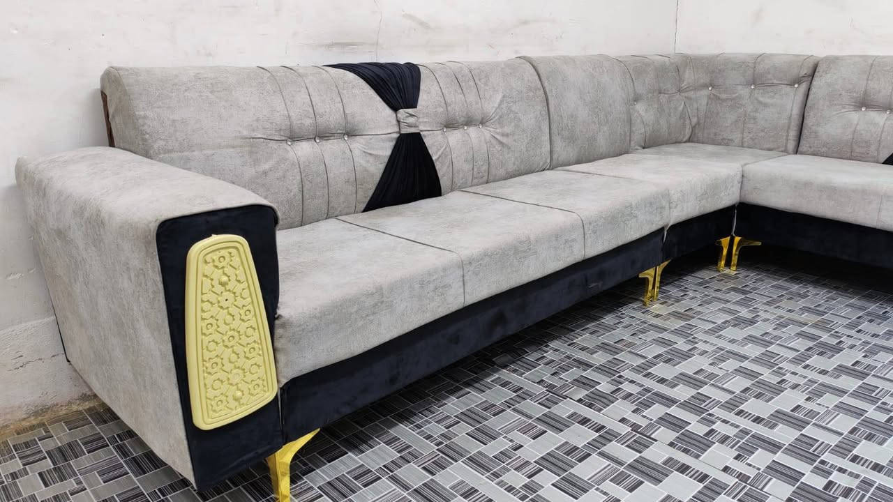 ديوان 10 مقعد تسكام بلوك اسود جديد السعر 275 المكان كربلاء يوجد توصيل  ***********
