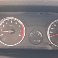سايبا موديل 2024 ماشية 85بيها شخطة باجاملخ الخلفي موضح بالصور بيها منظ...