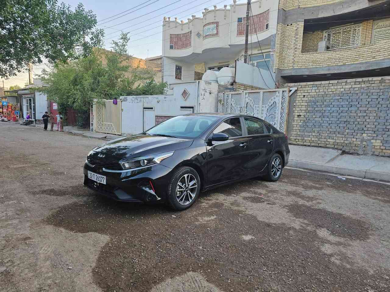 سلام عليكم عندي سياره البيع فورتي موديل 2024 رقم أربيل تحويل مباشر سياره جديده وحلو ماشيه 18 ألف عنوان بغداد ولشراي يتصل على رقم ***********
