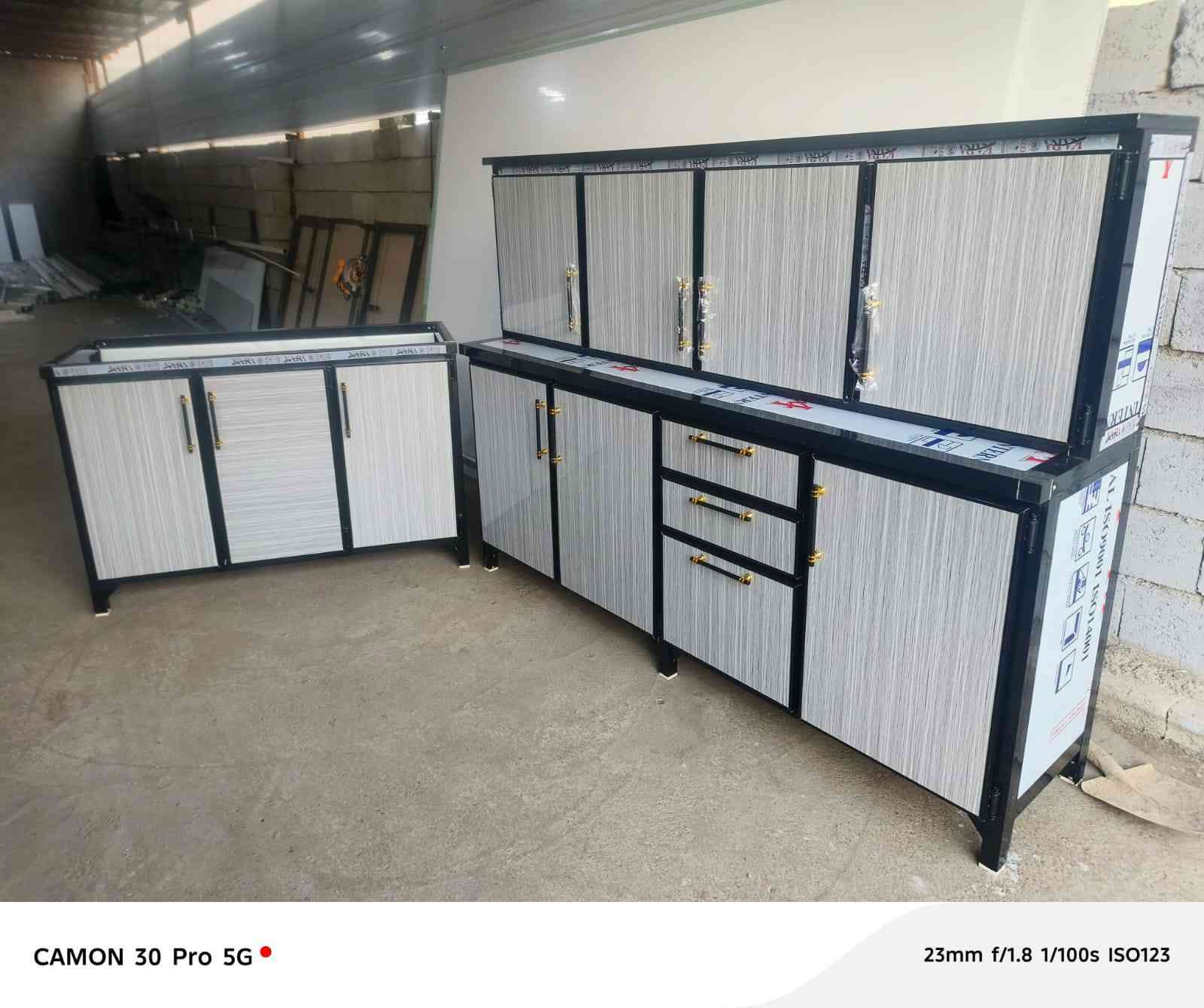 معرض الوتين يقدملك أحدث تصاميم الكاؤنترات الألمنيوم ✨"
"شغلنا مو بس شكل… شغلنا يدوم 💪"
"من التصميم إلى التركيب… كلشي بإيد أمينة"
"اختار الفخامة، اختار معرض الوتين" 
نشتغل حسب الطلب والديكور وسعارنا مناسبه موقعنا كركوك للاستفسار اتصال او مراسله واتس ***********
