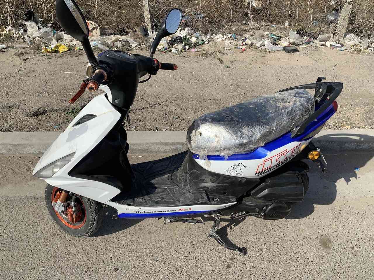 ماكس 140 موديل 24  اوراق كامله دراجه نضيف  برغى مامفتوح بيه فقط قبق كلجات  مبدل خرز كلج. الدراجه بيه هاذه الصوت طلع. بلكلجات بلراجز  سلف بلمحرك ماعرف ابيع  ع هل وضعيه  ولحد يكلى ليش متخلى سعر لان اكو ناس ع باب الله تشترى وتبيع  

 ***********
