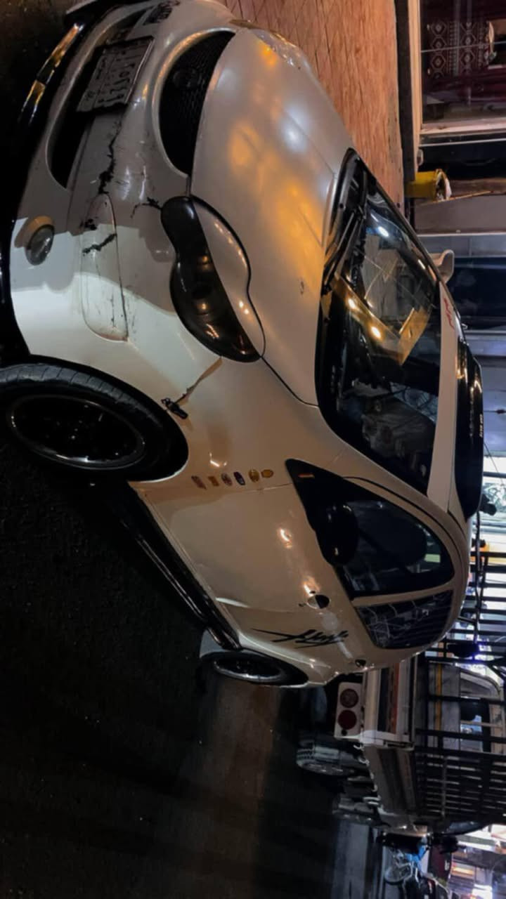 عندي بي واي دي fo مديل ٢٠١٣ بصمه كير عادي بيها خيط تبخير بس من قبل بيها ضربه صغيره بل باب صايق
شاشه دمام  كير مكينه خير من لله تبريد شغال كامله تخويل مباشر رقم بابل سياره بغداد سعر 33 وبيها مجال
***********
