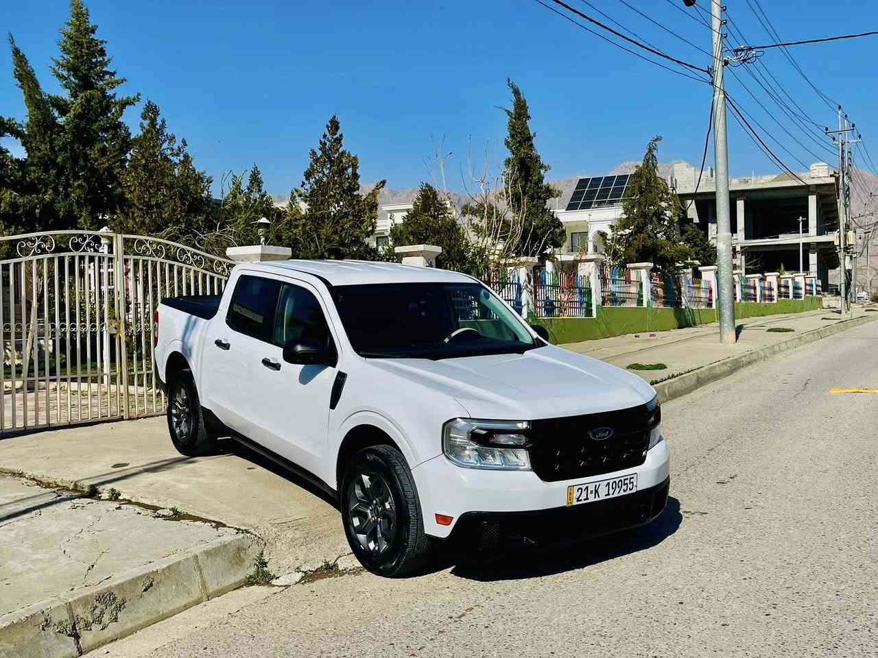 فۆرد مافریک,مۆدیل 2022, مواسەفات  XLT رادار پیشەوە, گیر ماوس   کەپریی سندووق,شاشە گەورە ،مەکینە 2.0L ,بۆیاخ چەمەلەخی لای  سەیاق و بستیک لە بۆنیت بی ناو بی ئیرباگ,38مایل رۆیشتووە ،نرخ 190., شوین رانیە"***********
